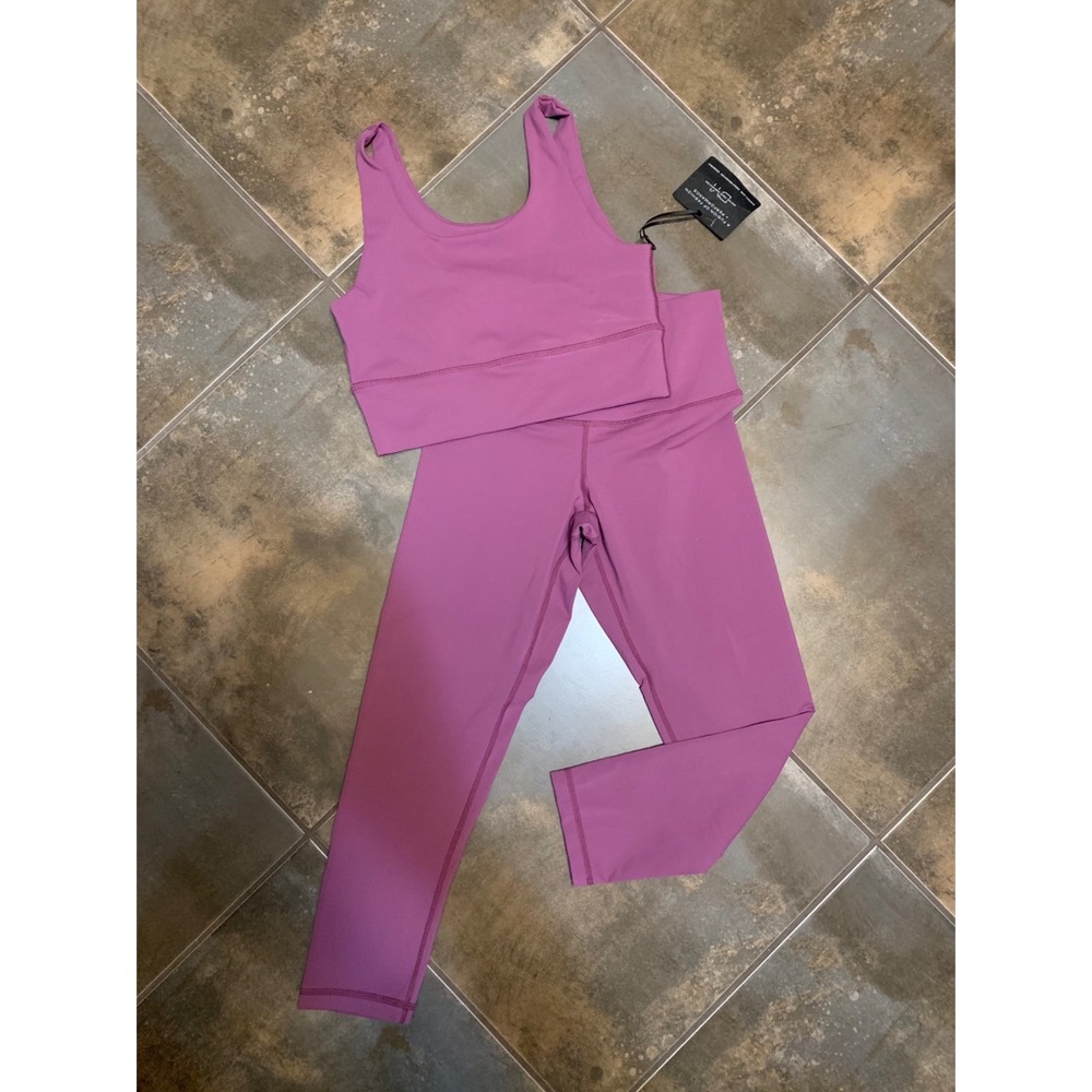 DYI activewear set 💜